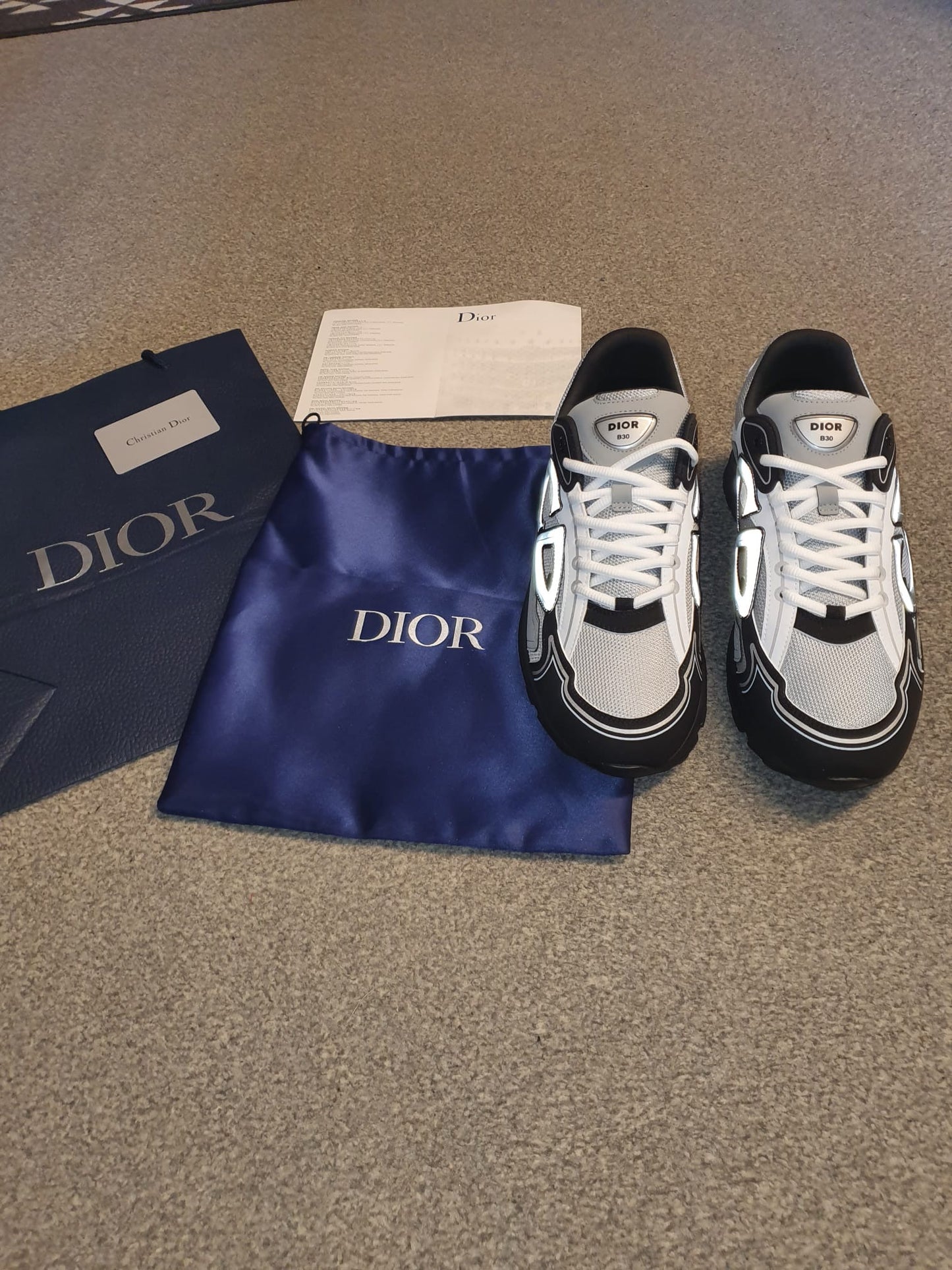 Dior B30 Size 9
