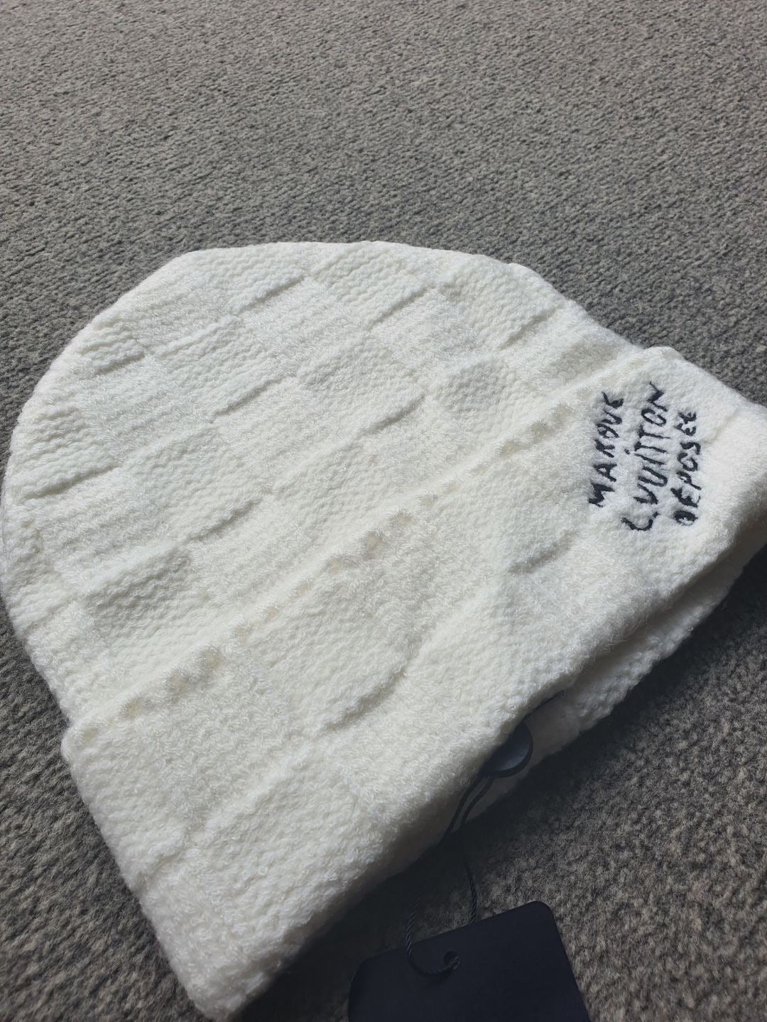 Lv Beanie
