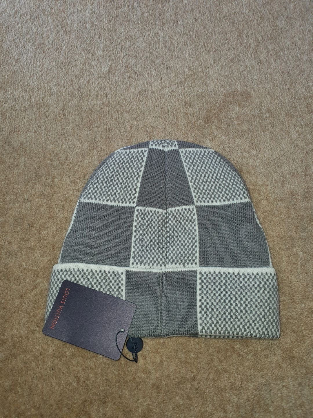 Lv Beanie