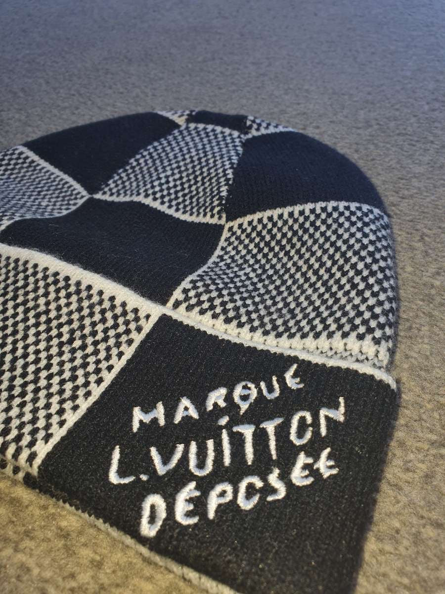 Lv Beanie