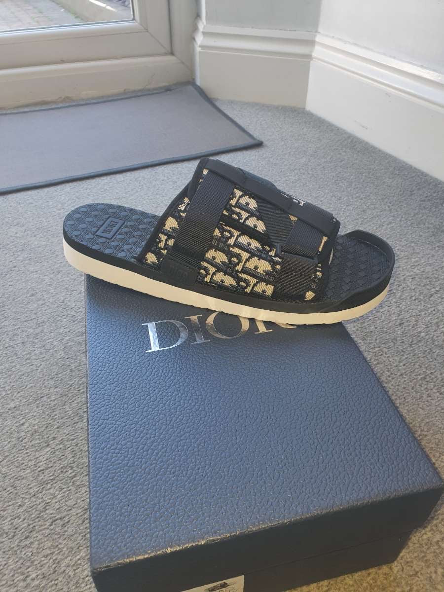 Dior Slides