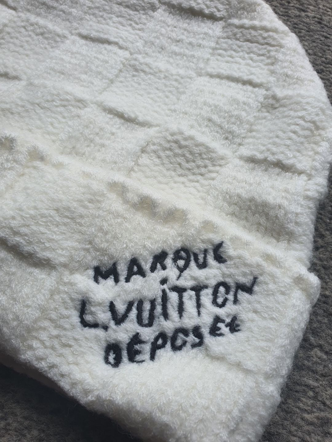 Lv Beanie