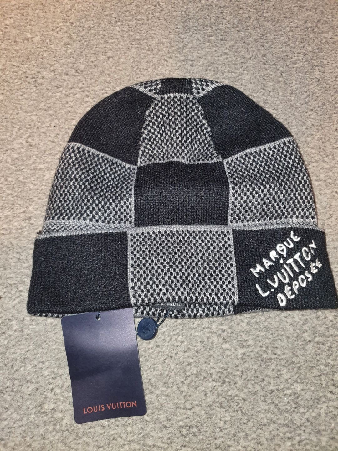 Lv Beanie