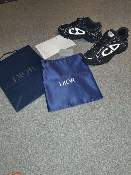 Dior B30 Size 10